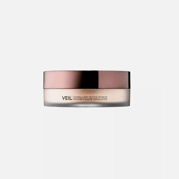 New Launches from Hourglass - The Beauty Look Book Hourglass Veil Translucent Setting Powder Color: Beige